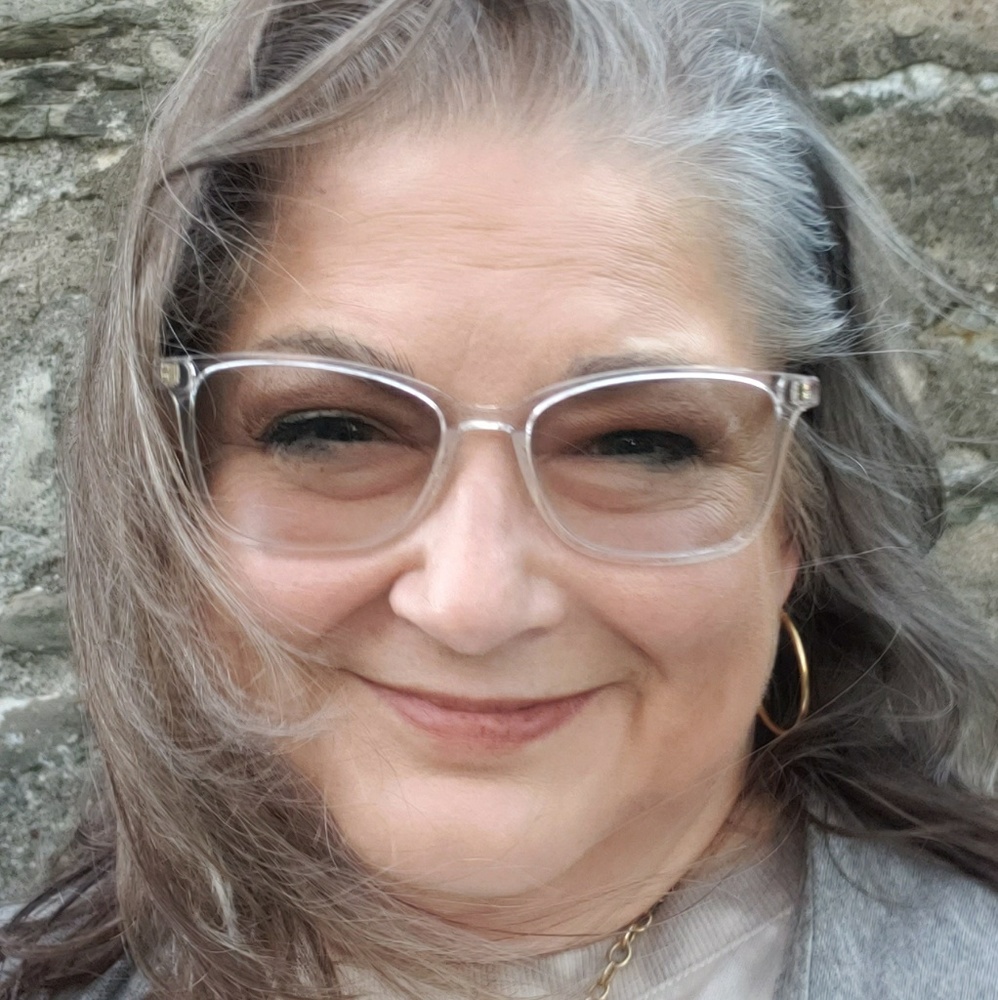 Meet your Posher, Cindy